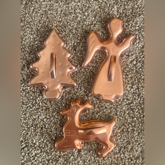 128 Vintage Cookie Cutters Red Plastic‎ HRM Crown Holidays McDonald’s Copper - Picture 11 of 16